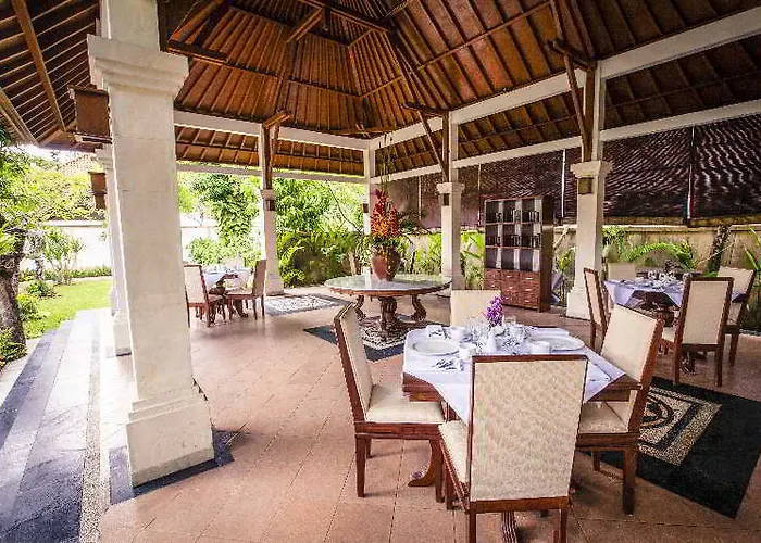 Dampati Hotel