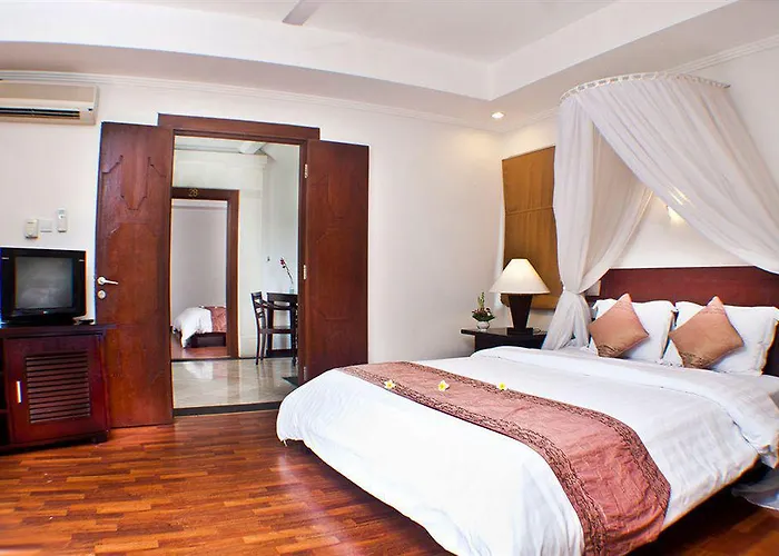 Dampati Hotel 5*